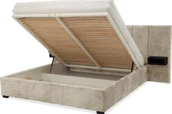 Bed Estio
