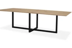 Eettafel Howling