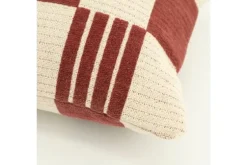 Sierkussen 250099 burgundy Twist